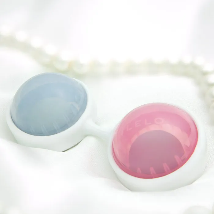 So Luxe Vibrators Lelo Luna Beads Mini Pink And Blue