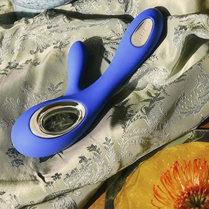 So Luxe Vibrators Lelo Soraya Wave Midnight Blue Dual Rechargeable Vibrator